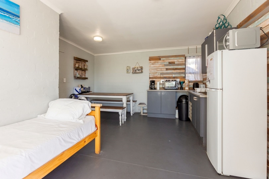 13 Bedroom Property for Sale in Olifantskop Western Cape